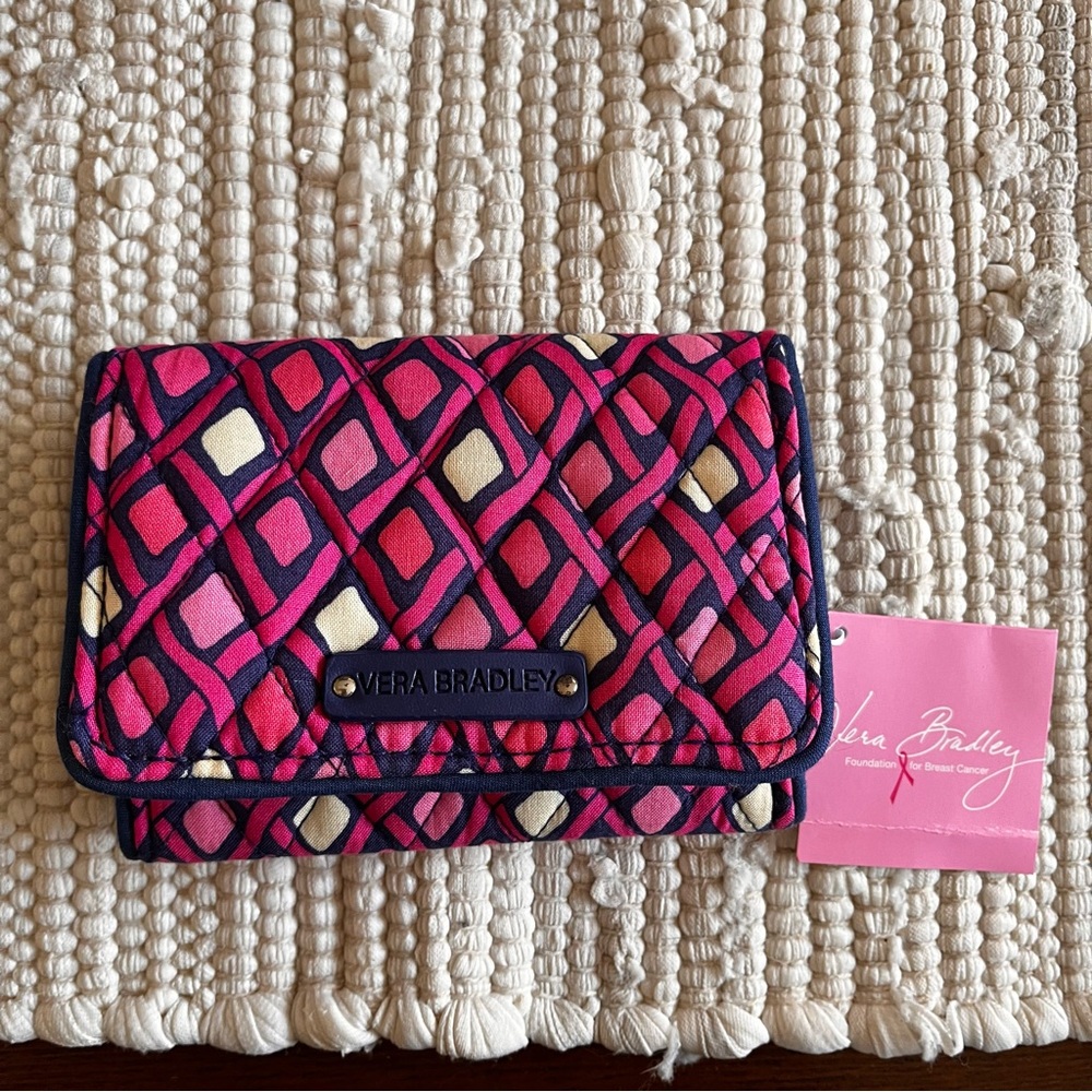 Vera Bradley Trifold Wallet Katalina NWT